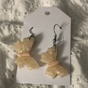 Elegant Butterfly Earrings in Cream